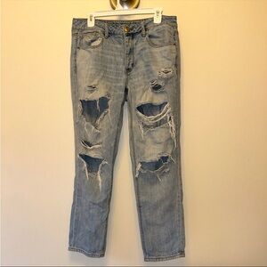 ♡ SOLD ♡ American Eagle tomgirl midrise jeans